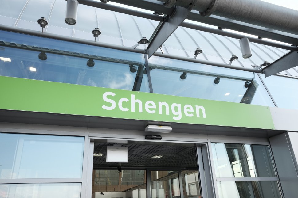 Demers Antena 3 CNN: Spuneţi Austriei de ce merităm să intrăm în Schengen