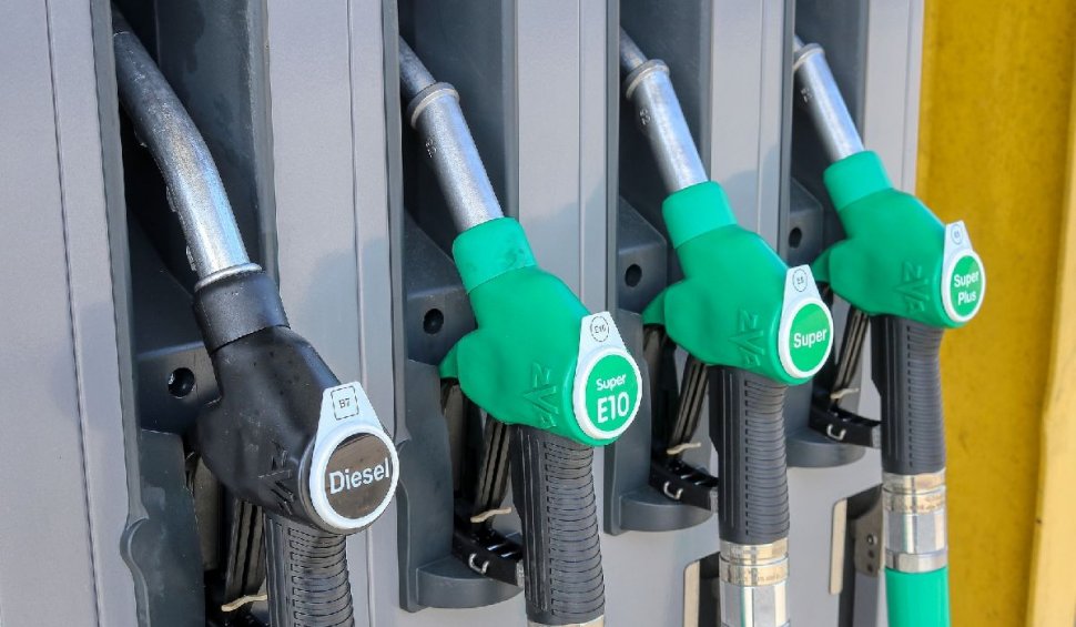 Un şofer din Cluj a alimentat zeci de litrii de benzină fără să plătească. Vânzătoarea unei benzinării a dezvăluit cum a procedat bărbatul
