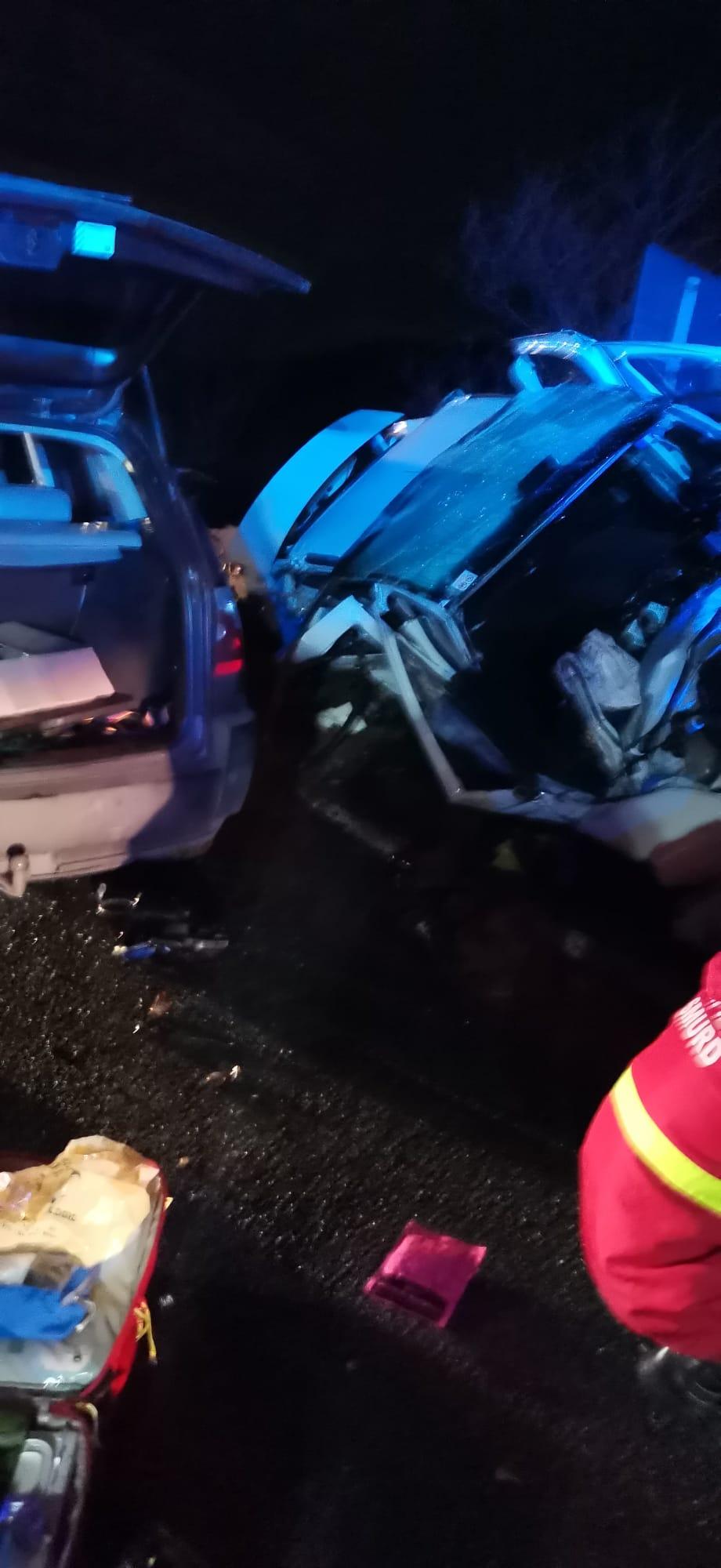 Cristina avea 15 ani, iar inima ei va bate acum în pieptul altei persoane. Venise cu familia din Spania să-şi vadă sora din România şi au murit toţi 804402