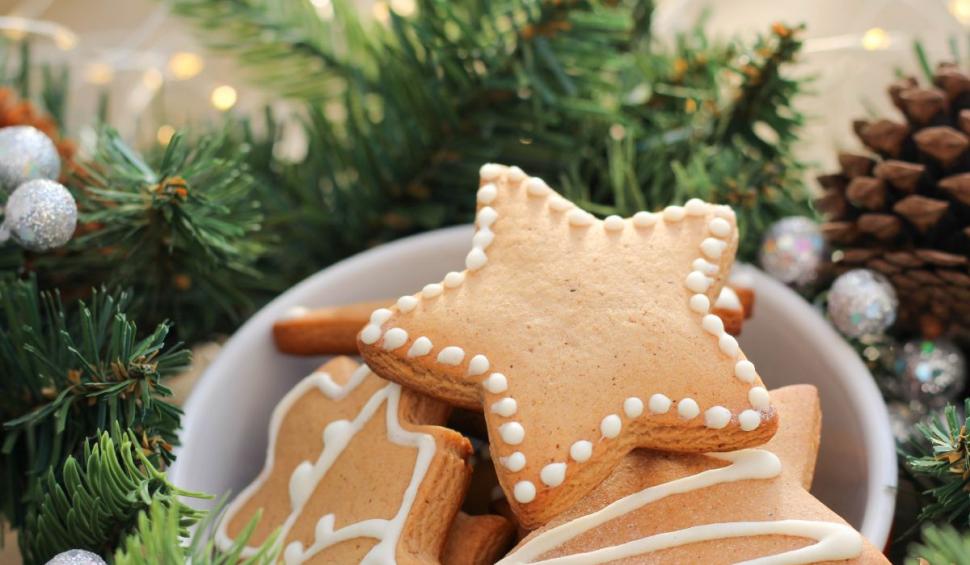 Reţetă turtă dulce moale chiar şi două luni. Este delicioasă și gata în doar 30 de minute 804080