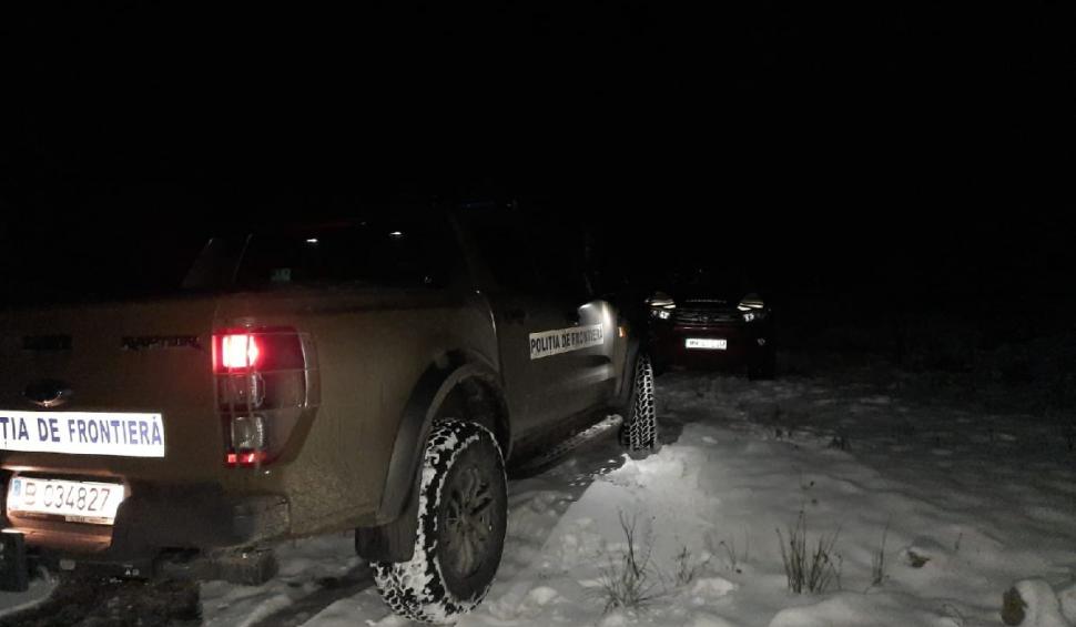 Patru ucrainieni, salvaţi de salvamontiştii din Maramureş | O persoană a murit: "O altfel de misiune" 804353