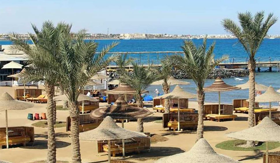 Vacanță de iarnă la plajă, în Egipt