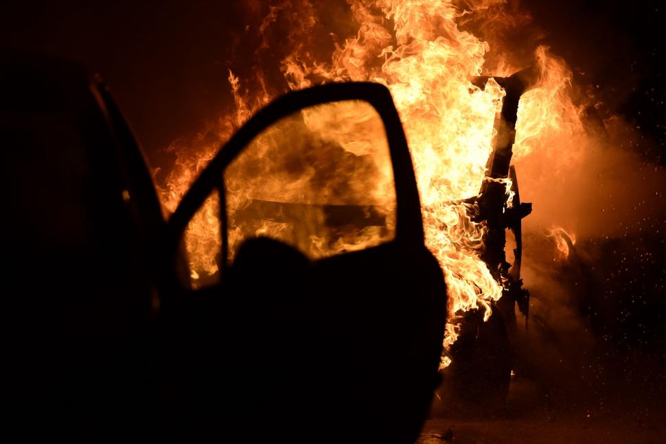 A murit adolescentul împușcat de poliția greacă la Salonic. Autoritățile se așteaptă la proteste violente ale minorității rome 805233