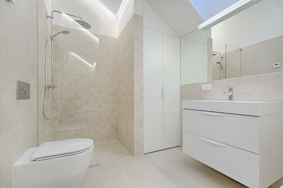 Avantajele unei cabine de duș în comparație cu o cadă