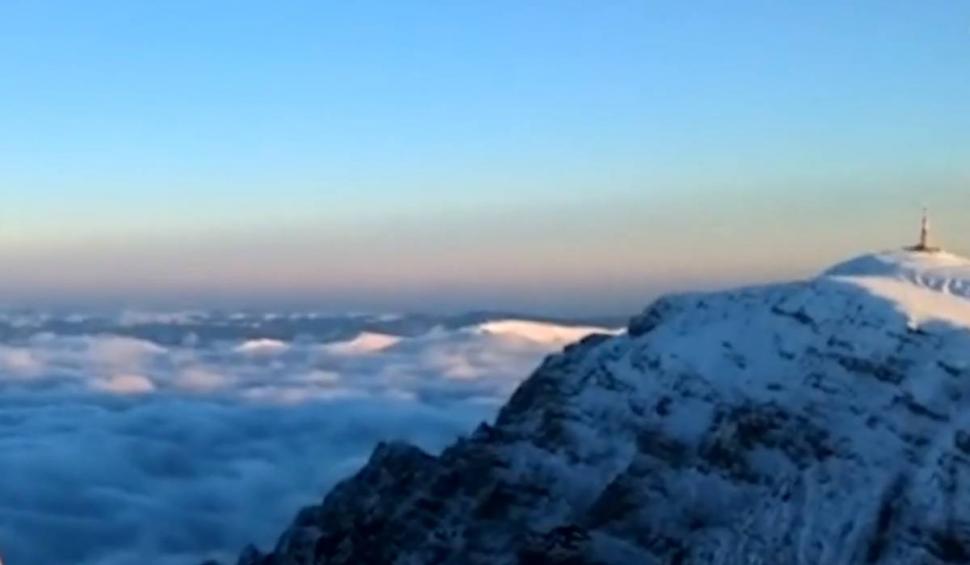 Imagini spectaculoase cu Vârful Omu, la -20 de grade Celsius. Peisajul îţi taie respiraţia 805617