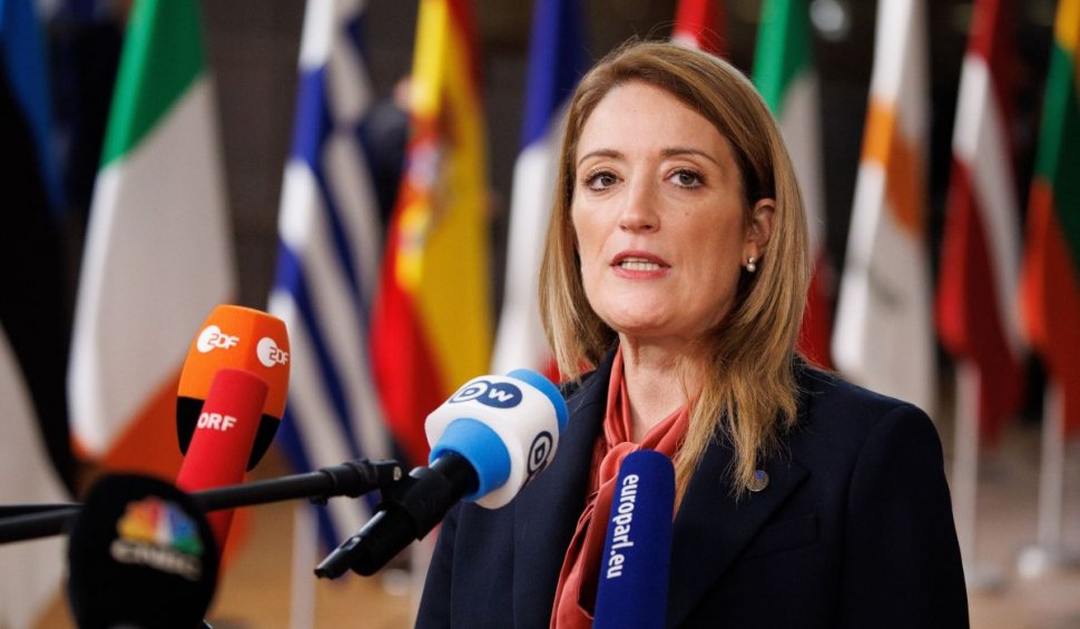 Anunț făcut de șefa Parlamentului European în scandalul sacilor cu bani găsiți la Eva Kaili | Metsola s-a întâlnit cu reprezentanți ai guvernului din Qatar