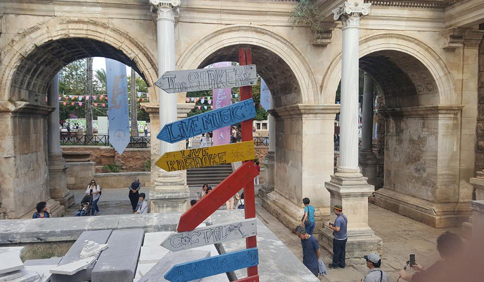 Revelion special pentru turiștii români, în Antalya 805885