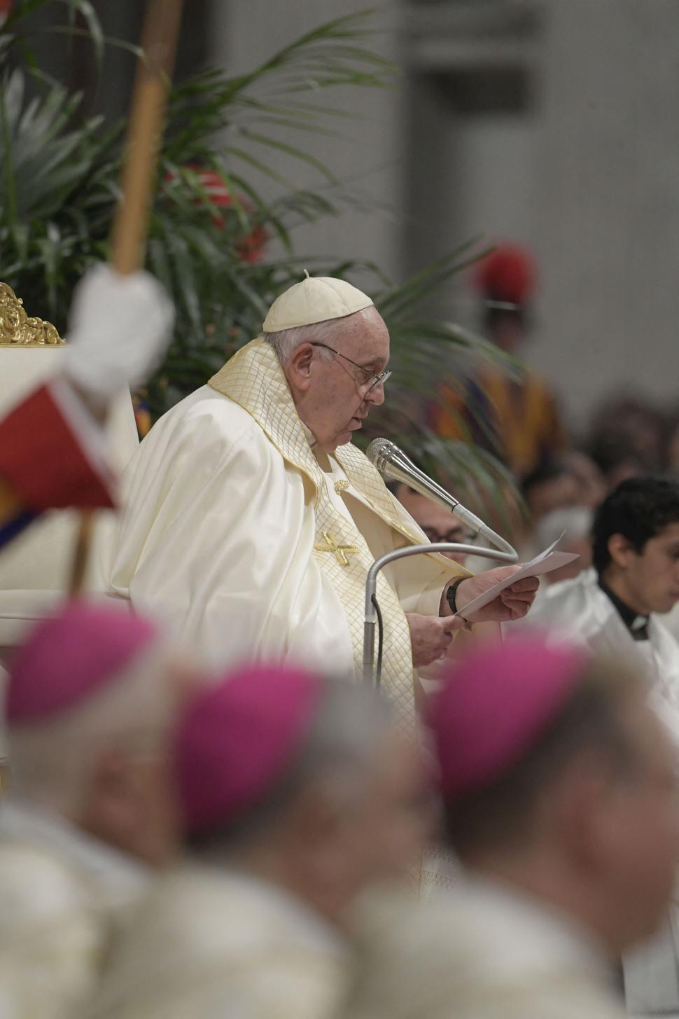 Papa Francisc împlinește astăzi 86 de ani: "Am ajuns deja la vârsta la care trebuie să spui 'ce bine arătați!'" 806090