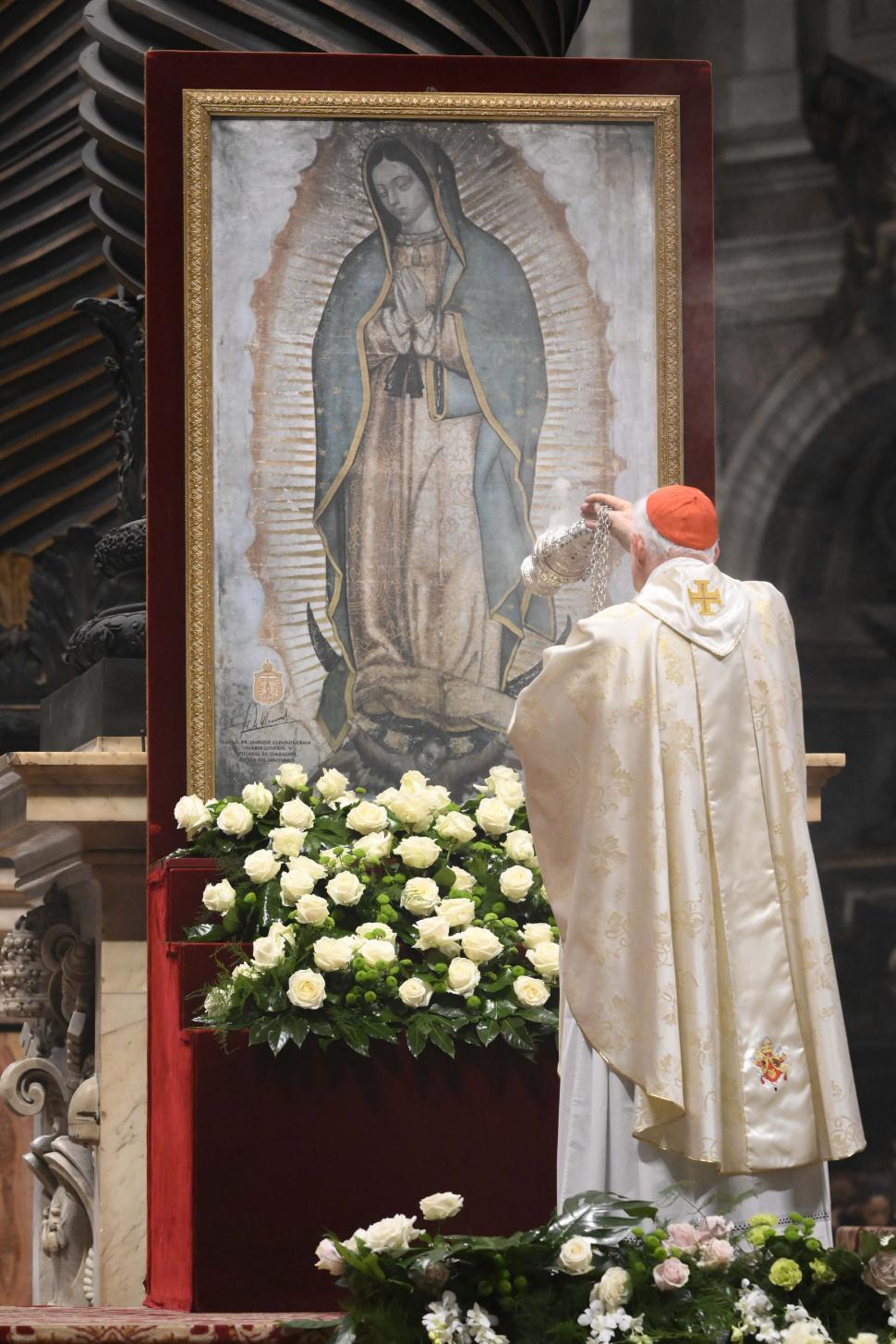 Papa Francisc împlinește astăzi 86 de ani: "Am ajuns deja la vârsta la care trebuie să spui 'ce bine arătați!'" 806092