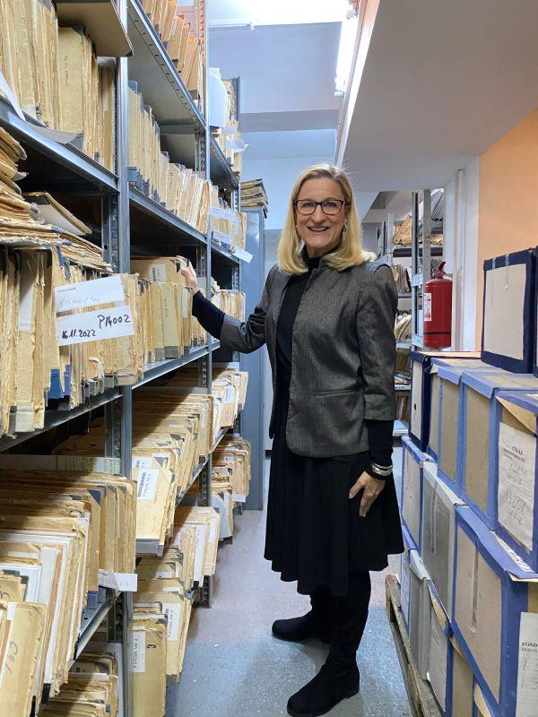 Ruta Sepetys: "Cititori din peste 25 de ţări sunt inspiraţi de rezistenţa şi de curajul vostru" 806060