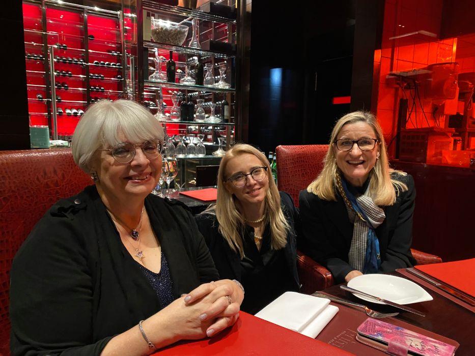 Ruta Sepetys: "Cititori din peste 25 de ţări sunt inspiraţi de rezistenţa şi de curajul vostru" 806068