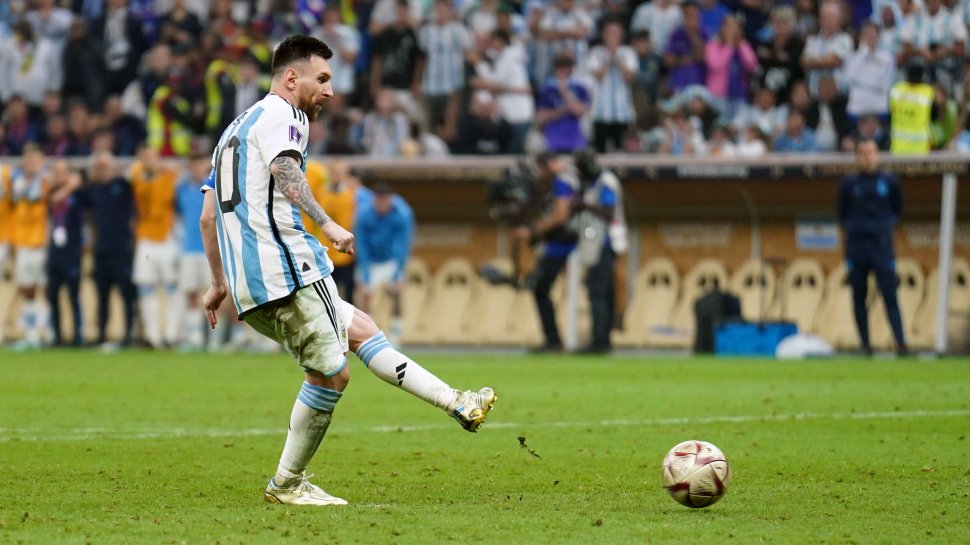 Argentina câştigă Cupa Mondială după o finală dramatică