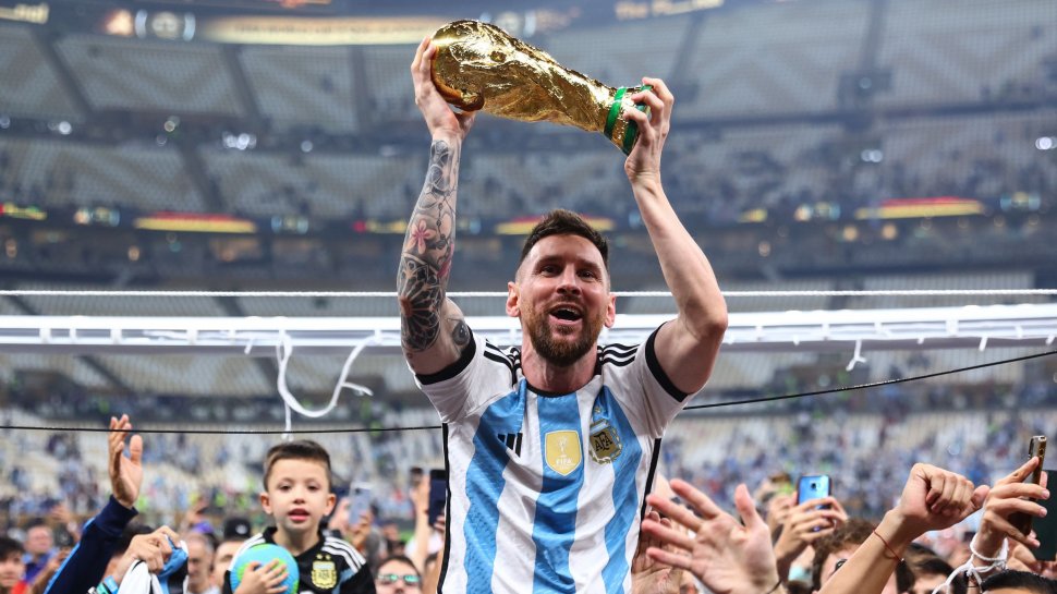Lionel Messi: "Mulţumesc lui Dumnezeu pentru tot ce mi-a dat". Fotbalistul a fost desemnat cel mai bun jucător al turneului final