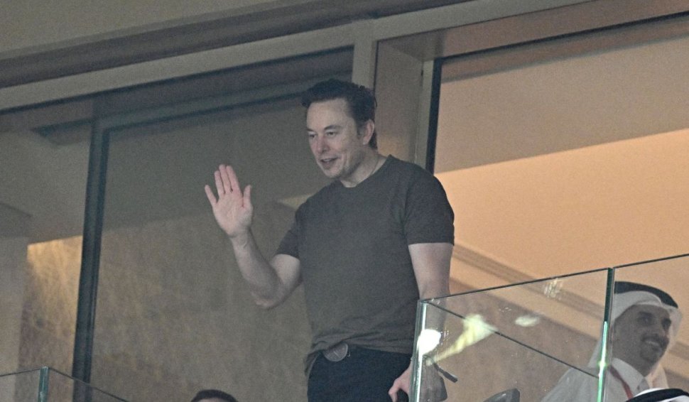 Elon Musk, "dat afară" de la Twitter de utilizatorii rețelei