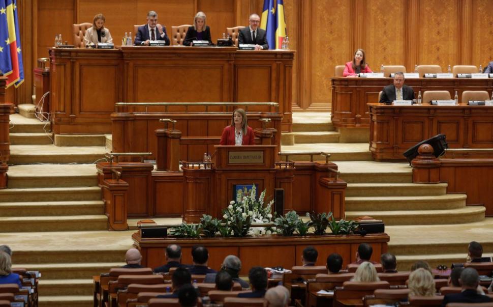 Roberta Metsola, șefa Parlamentului European, mesaj despre Schengen la București: "Nu renunțați!" 806414