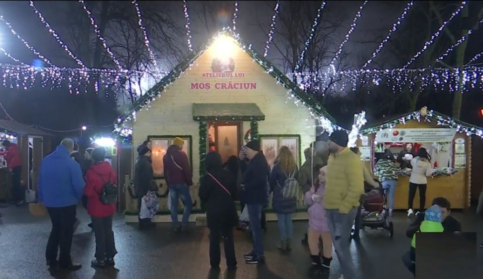 Târg spectaculos de Crăciun la Buzău. Căsuţa lui Moş Crăciun aduce ateliere educative pentru copii