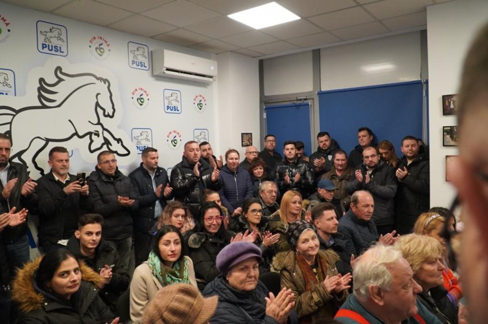 Vlad Popescu Piedone și-a lansat candidatura din partea PUSL la Primăria Sectorului 5, în fața a sute de oameni