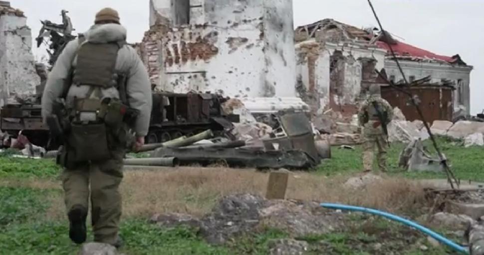 Ce a găsit o echipă CNN pe Insula Șerpilor | Jurnaliștii au eșuat pe un banc de nisip și au fost salvați pe întuneric 806622