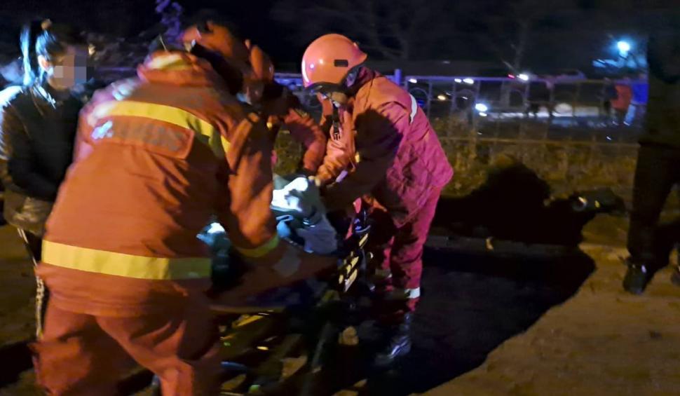 Accident grav în Petroșani! Șase copii au fost spulberați de o mașină pe trecerea de pietoni. Șoferul consumase alcool 806961