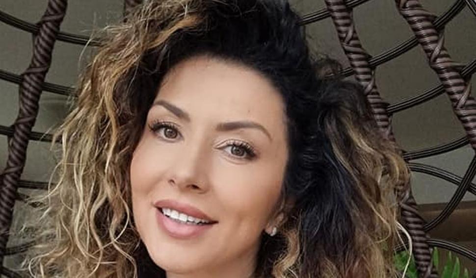 Cum mănânci de toate de sărbători, fără să te îngraşi. Carmen Brumă, 5 reguli simple 806907