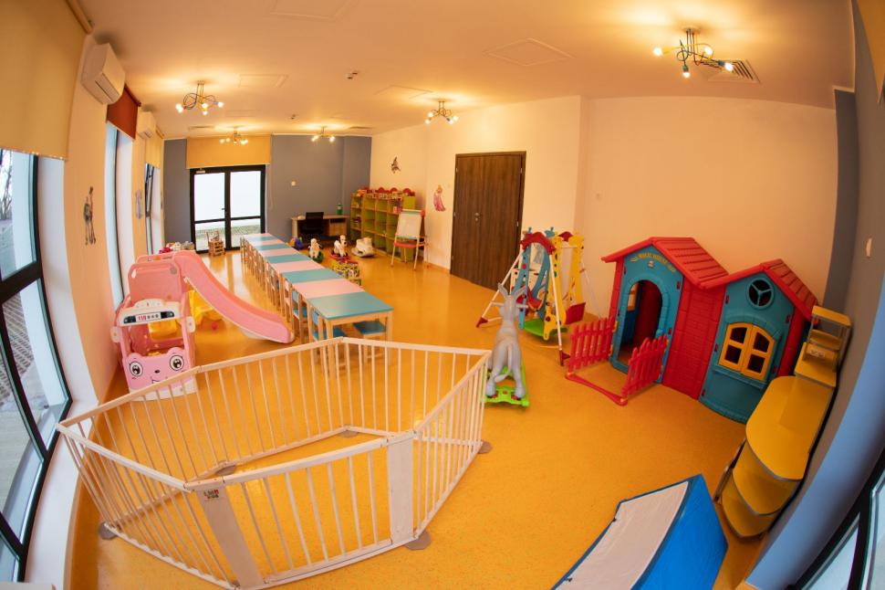 Prima creșă ”verde” a fost inaugurată la Fălticeni. Construcția a fost terminată în mai puțin de patru luni 806835