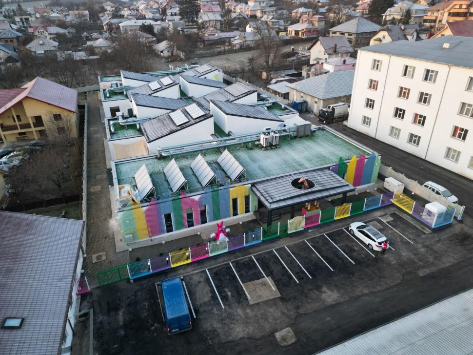 Prima creșă ”verde” a fost inaugurată la Fălticeni. Construcția a fost terminată în mai puțin de patru luni 806836