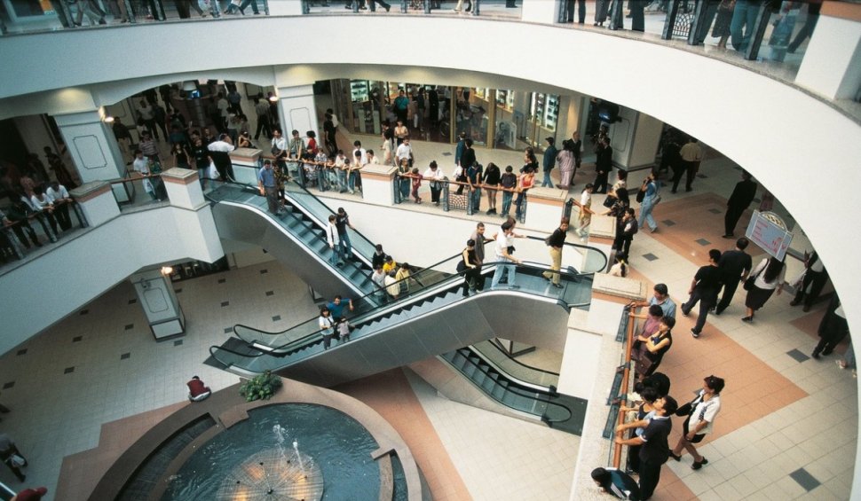 Program mall-uri București de Crăciun și Revelion 2023. Orarul de funcționare al centrelor comerciale
