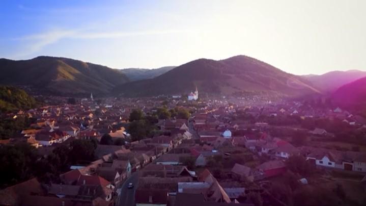 Un sat din România a fost desemnat unul dintre cele mai atractive locuri turistice din întreaga lume 807127