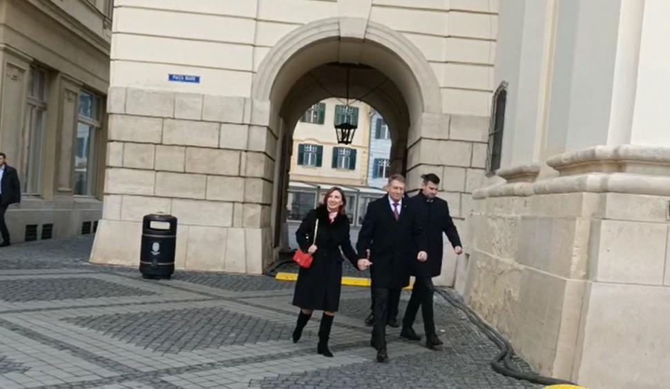 Preşedintele Klaus Iohannis a mers la biserică în dimineaţa de Crăciun 807603