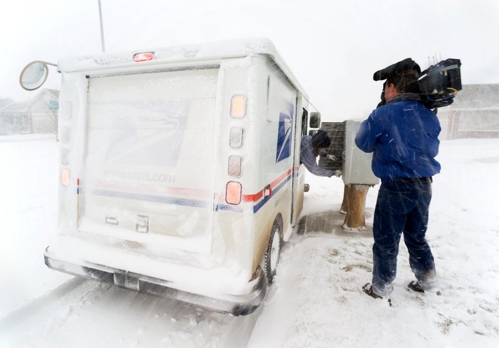 Iarnă extremă în SUA: Viscolul a transformat oraşul Buffalo într-o „zonă de război” 807920