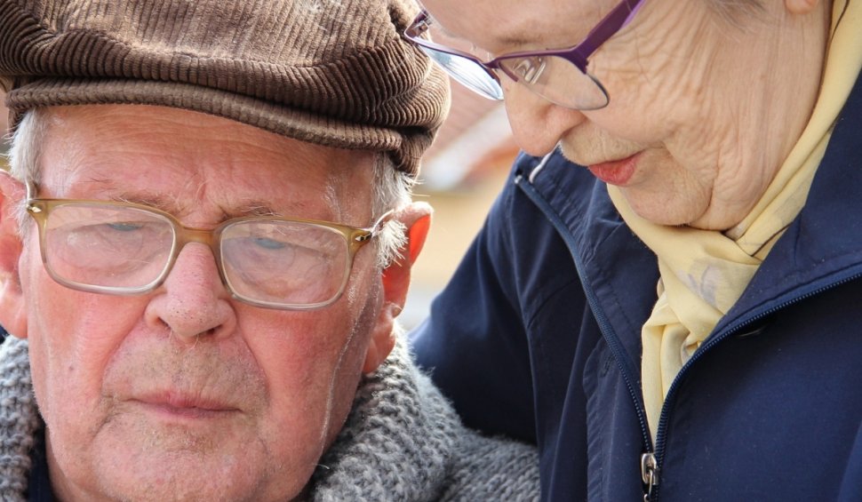 Lovitură dură pentru pensionari, anul viitor. Ce pensii ar putea scădea