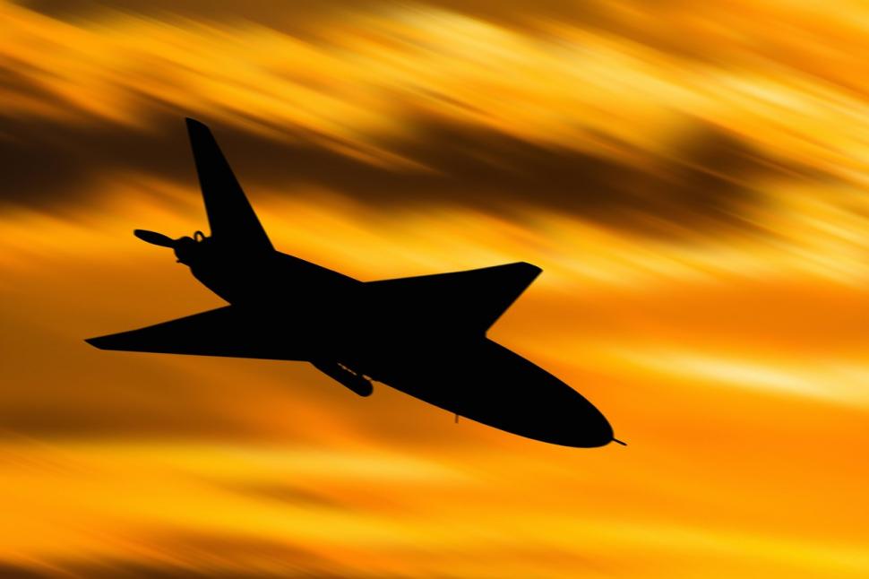 Scandal între o însoțitoare de bord și un pasager: "Ține-ți gura, nu sunt servitoarea ta!" 807887