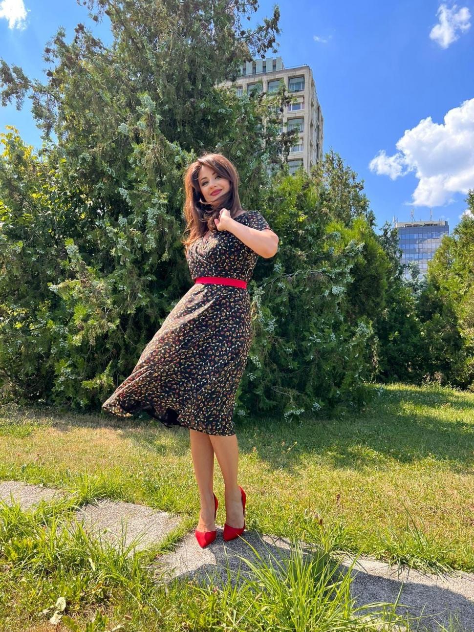 Prezentatoare TVR, atacată de o haită câini în Bucureşti. Poliţia nu a intervenit, acuză femeia 808440