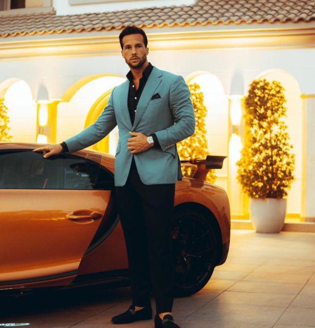 Ce avere au frații Tristan și Andrew Tate. Au o colecție de peste 30 de mașini de lux 808754