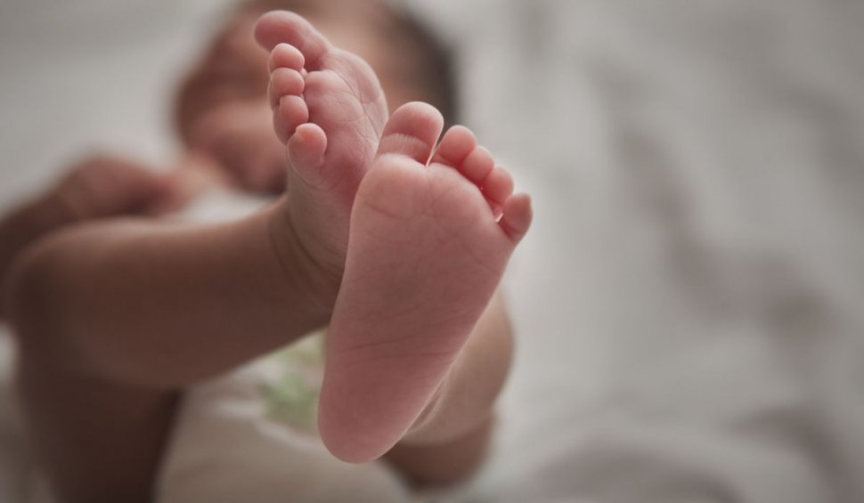 Primii bebeluși născuți în 2023, în România. De ce se spune în tradiția populară că sunt speciali