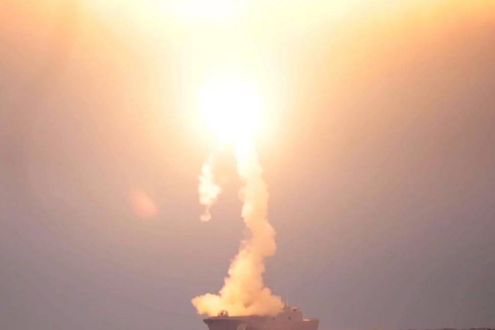 Alertă la NATO: fregata rusă "Amiral Gorșkov", dotată cu rachete cu capabilități nucleare, vine în Marea Mediterană 809054