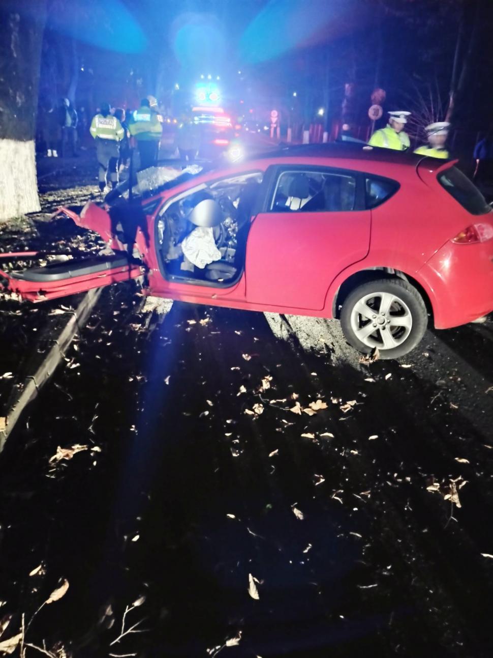 Accident mortal în Prahova. Un tânăr de 20 de ani a murit, iar alți doi sunt la spital 809460