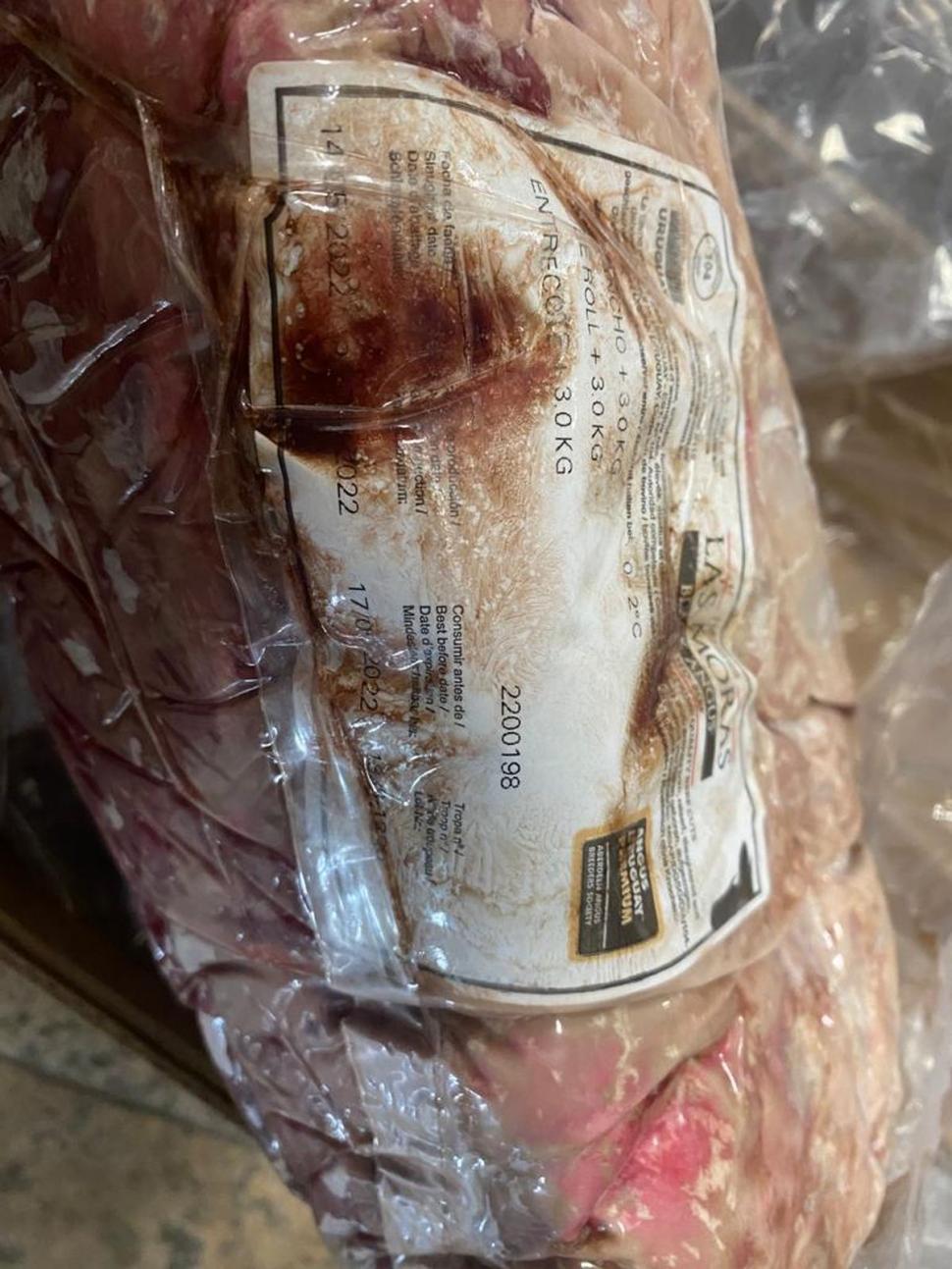 "Carne congelată aproape expirată, adusă de olandezi în România" | ANPC va sesiza Comisia Europeană: "Nu suntem pelicanii Europei!" 809662