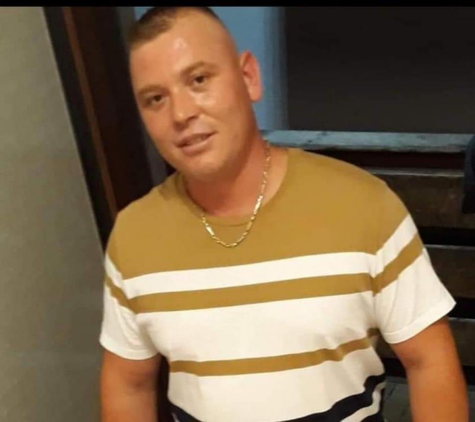 Ei sunt Ionuţ şi Vasile, doi din tinerii care au murit în Constanţa, după ce maşina s-a răsturnat în şanţ 809752