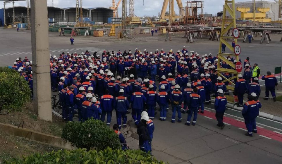 Protestele de la Şantierul Naval Mangalia continuă | Angajații cer creșteri salariale corelate cu inflația
