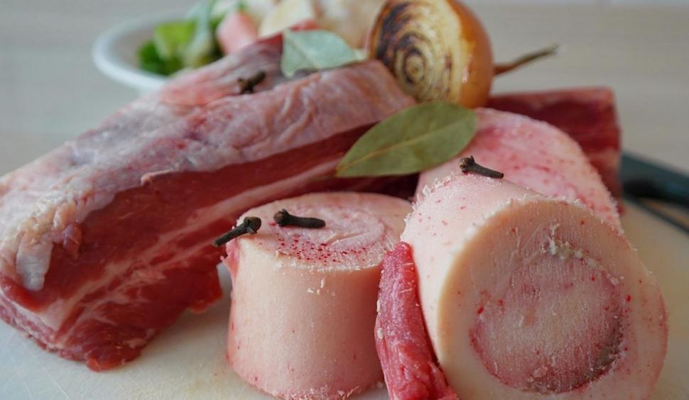 Leacul din strămoşi pentru imunitate. "Se face la foc mic, să nu se evapore apa. Se mănâncă o săptămână" 810098