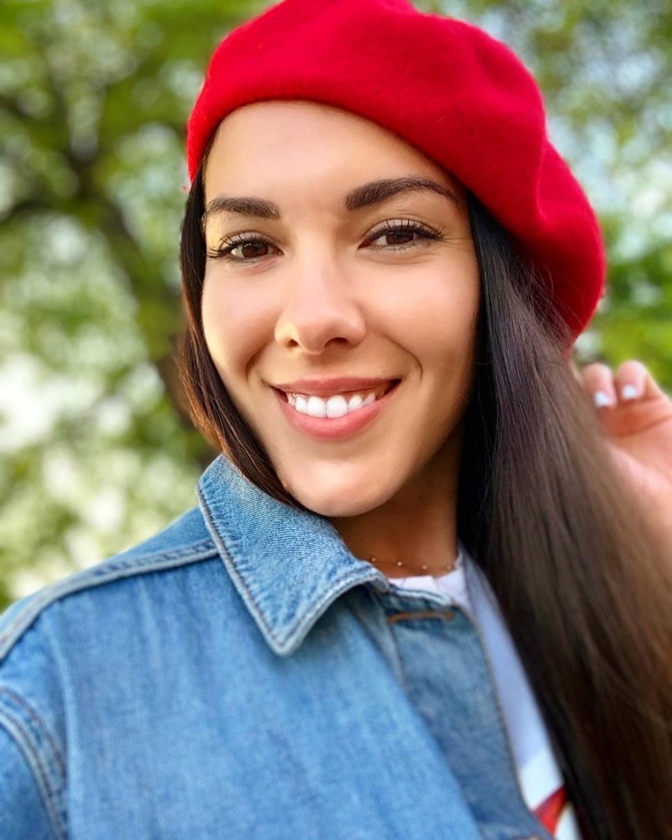 Iulia Gerasymova, cea mai cunoscută jucătoare de volei de pe TikTok sau YouTube, a ajuns la Bucureşti şi va juca pentru Rapid 810669