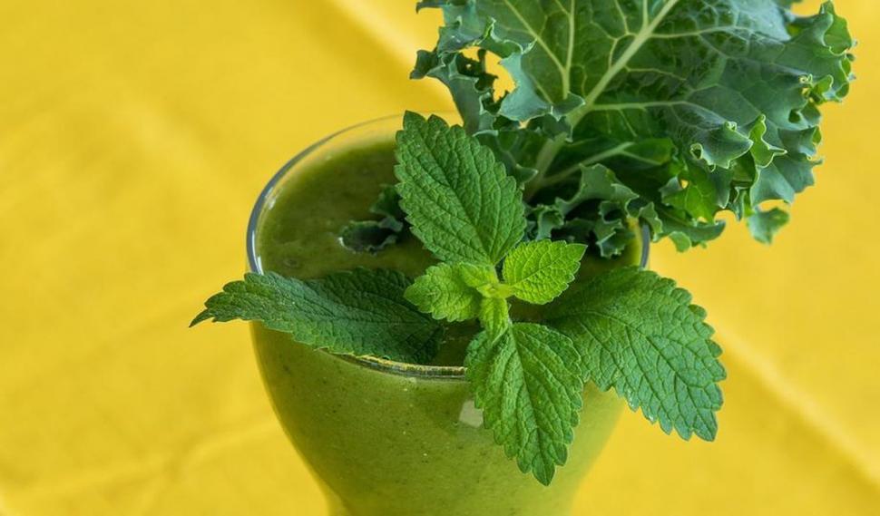 Băutura care creşte imunitatea şi curăţă vasele de sânge. Lidia Fecioru: "Se ia înainte de masă, timp de 14 zile" 810720