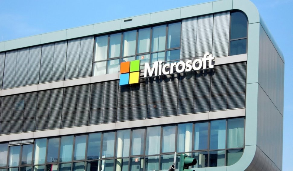 Microsoft va face mii de concedieri. Vor fi reduse locuri de muncă în toate diviziile 