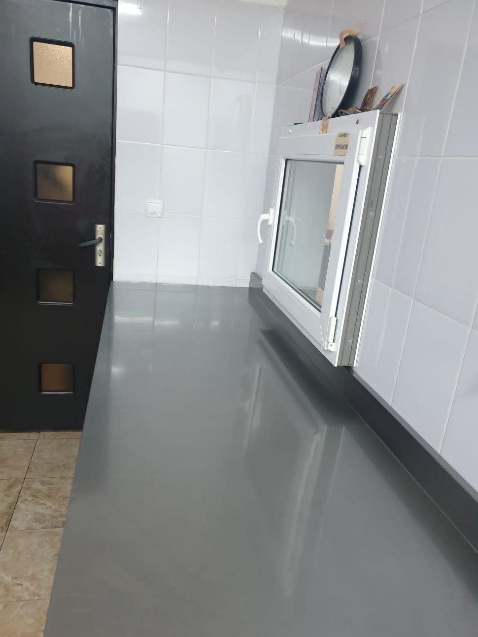 Carne mucegăită, gătită într-o bucătărie infectă la un cămin de bătrâni din Bistrița-Năsăud 811847