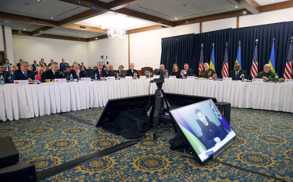 Război în Ucraina, ziua 331. Ministrul român al Apărării și șeful SMAp, la Ramstein: "Trebuie să oferim sprijin multidimensionat Ucrainei" 812255