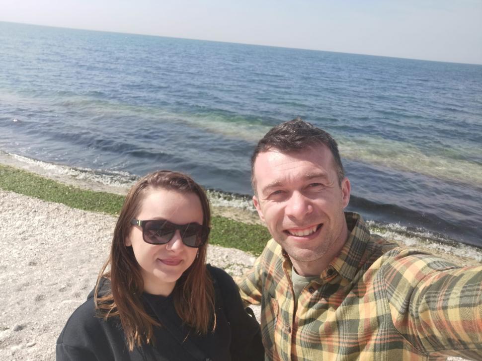 Nicu şi Alexandra, soţii ucişi în propria casă la Bran, au fost înmormântaţi cu onoruri militare 812339