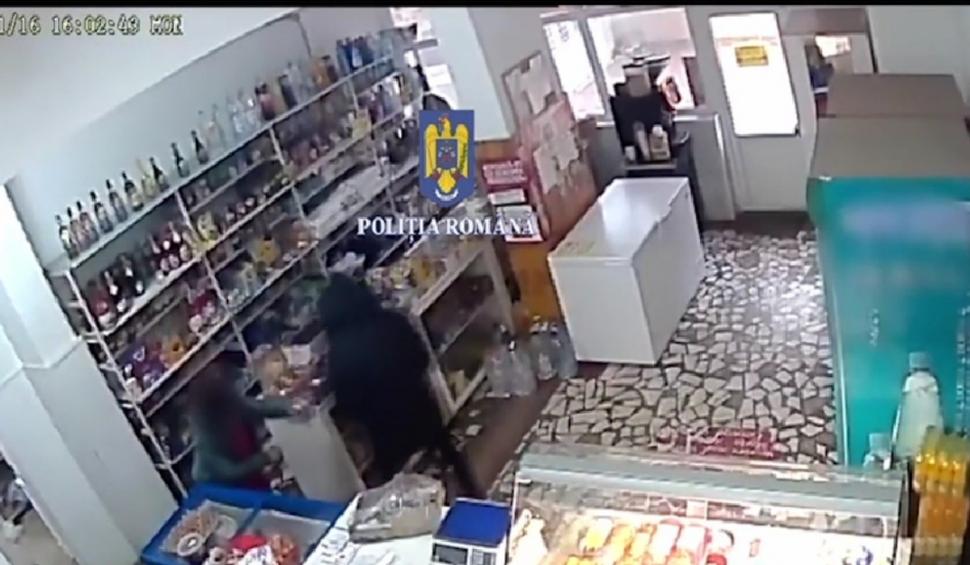 Un hoţ a ameninţat şi rănit cu un cuţit o angajată într-un magazin din Galaţi 812512