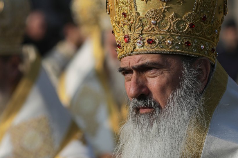 ÎPS Teodosie, despre cum sunt trataţi preoţii români din Ucraina: "I-am primit cu atâta căldură şi primim o asemenea palmă?Este de neacceptat!"