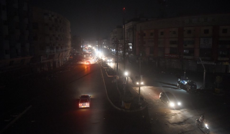 Blackout major! Țara în care 220 de milioane de oameni au rămas fără curent electric